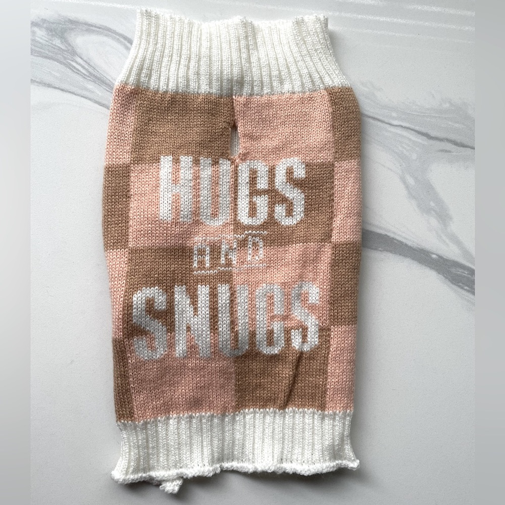 NWOT Hugs And Snugs Dog Sweater